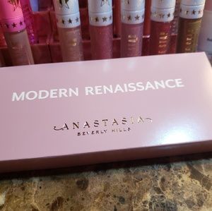 Anastasia Beverley Hills Modern Renessance